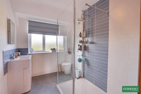 Master En-suite