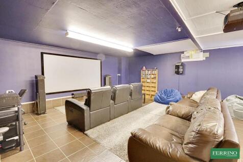 Cinema / Games Room