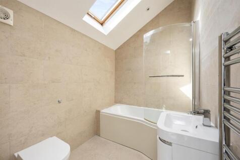 En-suite Bathroom/WC