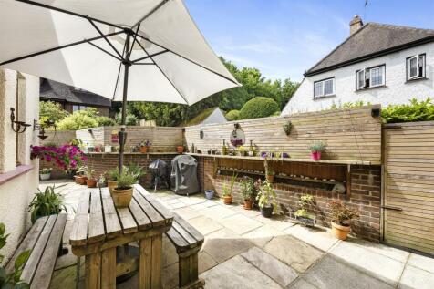 Rear Patio Garden
