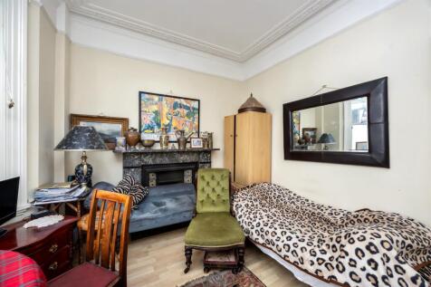Kitchen/Bedroom/Dining/Living Room
