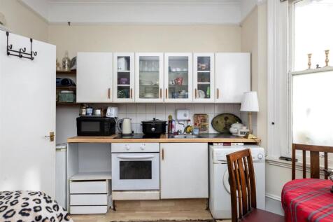 Kitchen/Bedroom/Dining/Living Room