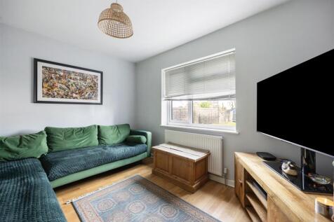 Sitting Room/G/f Bedroom