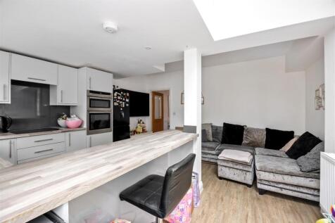 Kitchen/Living Room