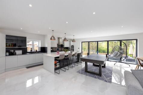 Open Plan Kitchen/Living Room