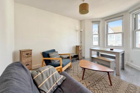 Kitchen/Living Room