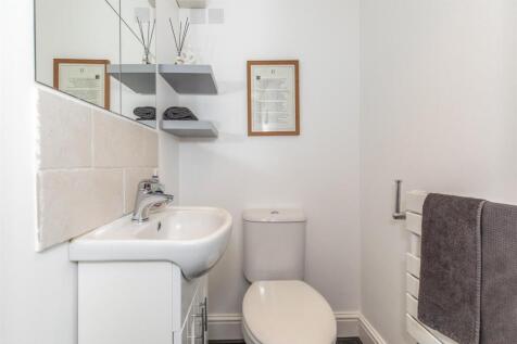 Separate Cloakroom