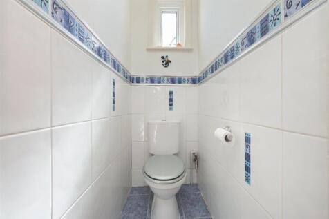 Separate Cloakroom