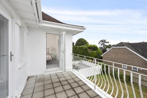 Corner Balcony