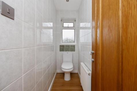 G/f Cloakroom