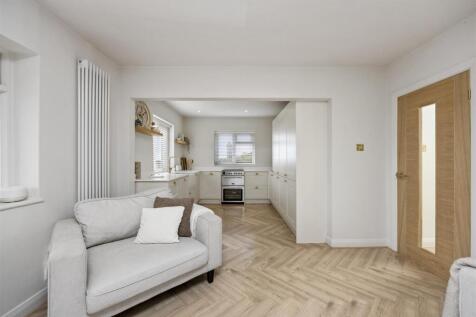 Kitchen/Living Room