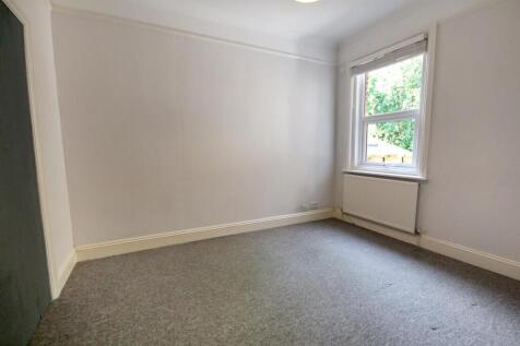 Bedroom 4/Reception 2