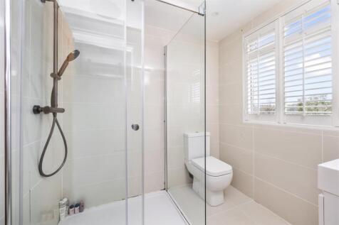 En-suite Shower/WC