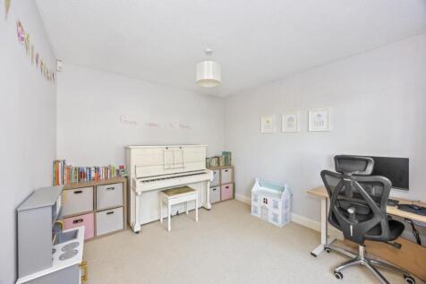 Dining Room/Office/Bedroom 4