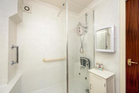 Shower Room/WC