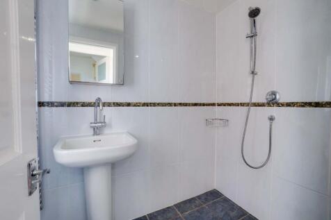Ground Floor Wet Room/Shower