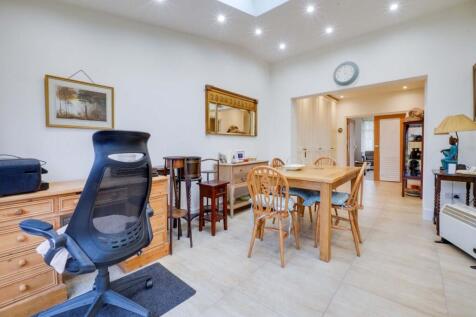 Open Plan Living Kitchen