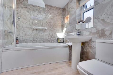 Ground Floor Bathroom