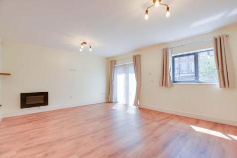 Lounge Dining Room