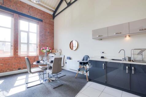 Open Plan Living Dining Kitchen