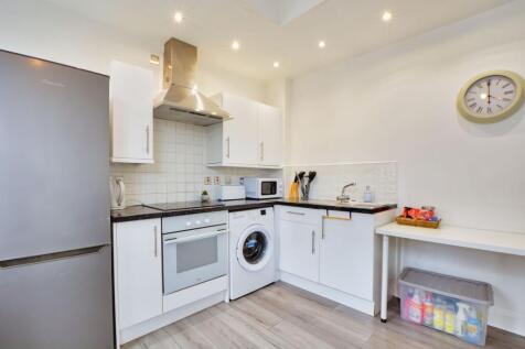 Fitted Dining Kitchen