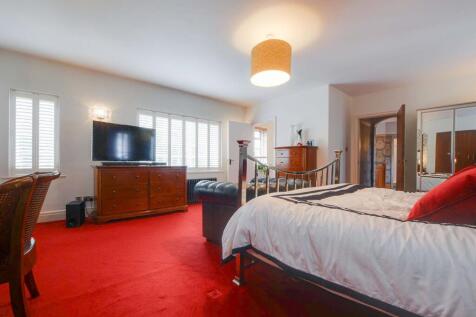 Principal Bedroom