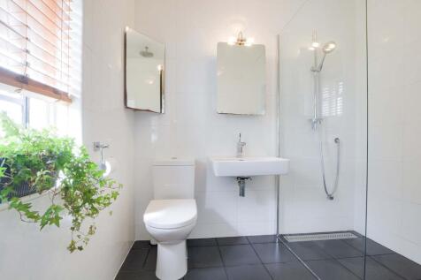 En-Suite Shower/Wet Room