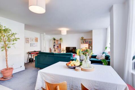 Open Plan Living Kitchen Dining Room