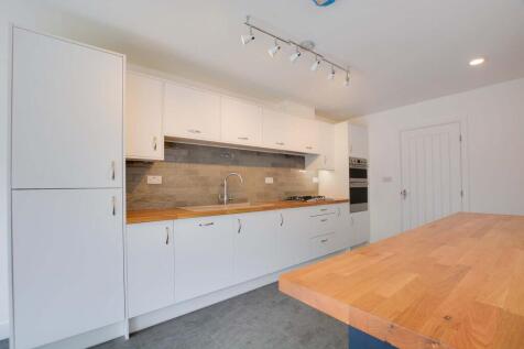Fitted Dining Kitchen