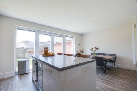 Open Plan Living Fitted Dining Kitchen