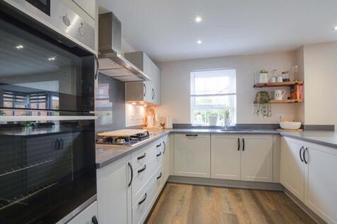 Open Plan Living Fitted Dining Kitchen