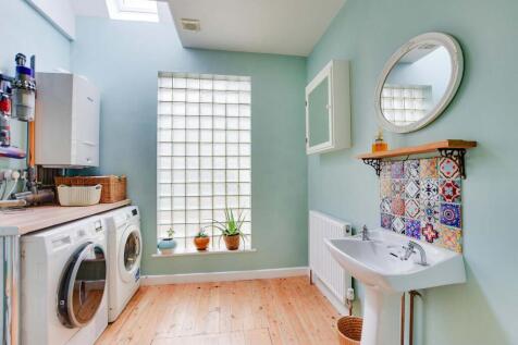 Ground Floor WC/Utility Room