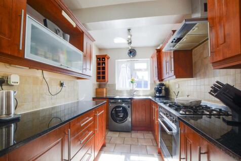 Extended Fitted Kitchen