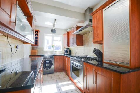 Extended Fitted Kitchen