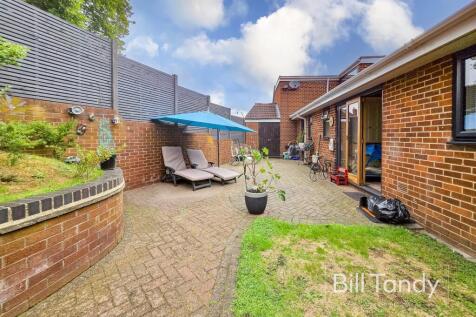 Property Image 35