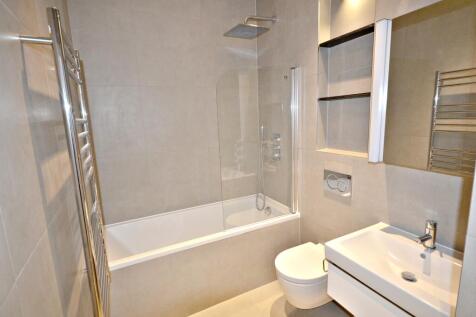 Bathroom.jpg