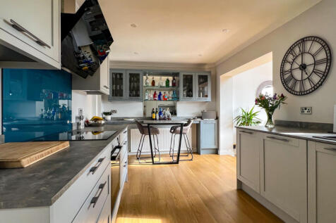 Kitchen-Breakfast