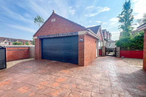Double Garage