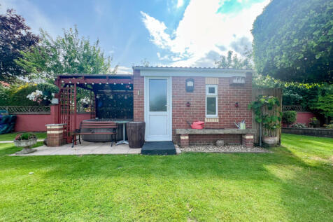 Rear Garden Shed