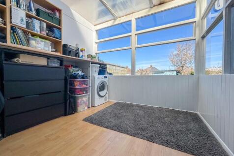 Lean-To