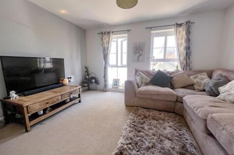 Living Room/Bedroom