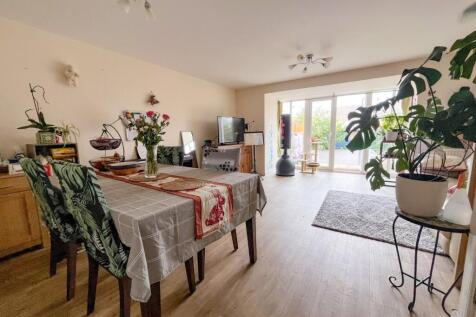 Living/Dining