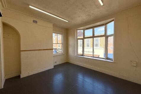 5 Upper Floor