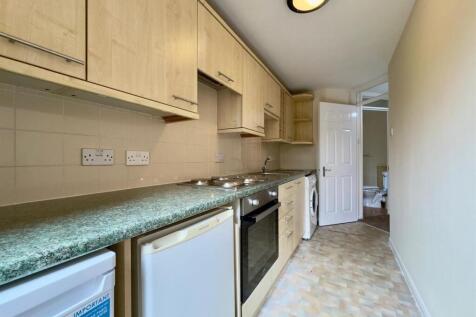 kitchen 1.jpg