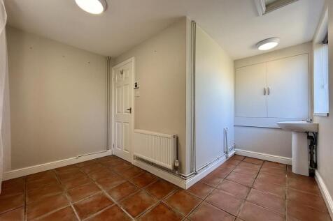 9 Rear office