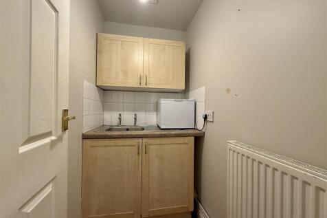11 Kitchen