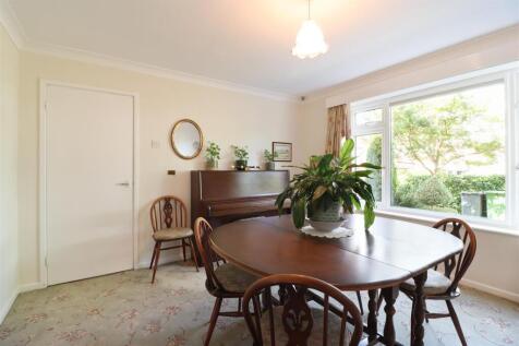 Dining Room (3).jpg