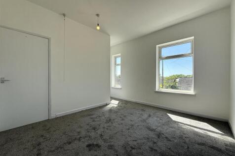 7 Bedroom One.JPEG