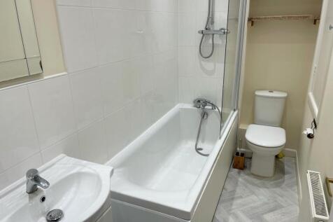Bathroom.jpeg
