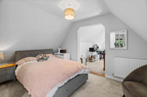 End Cottage-30.jpg